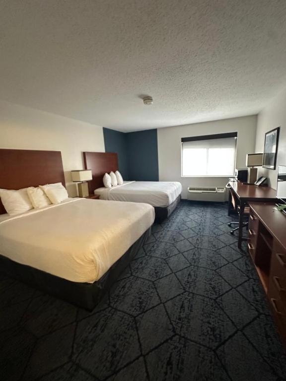 Baymont By Wyndham Columbia, Mo Hotel Exterior photo